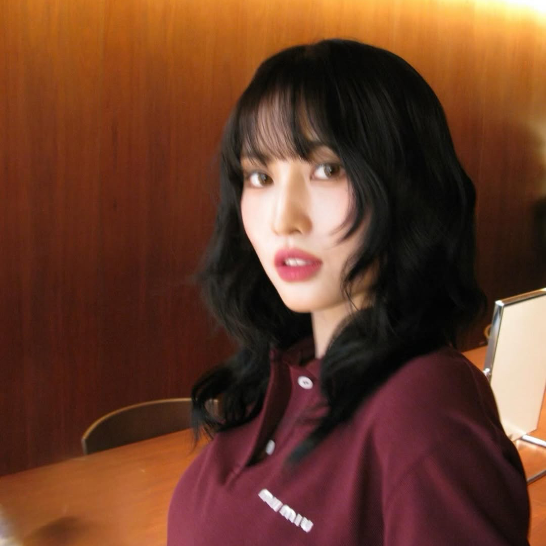 Momen yang diabadikan oleh penggemar Momo (TWICE)