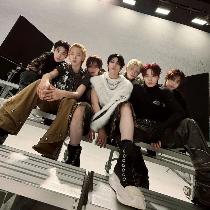 Behind-the-scenes cut of NEXZ