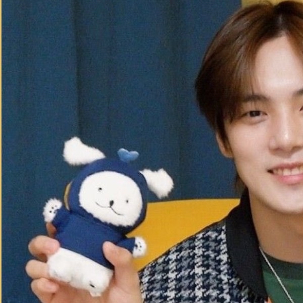 Foto terbaru Minhyuk (MONSTA X)