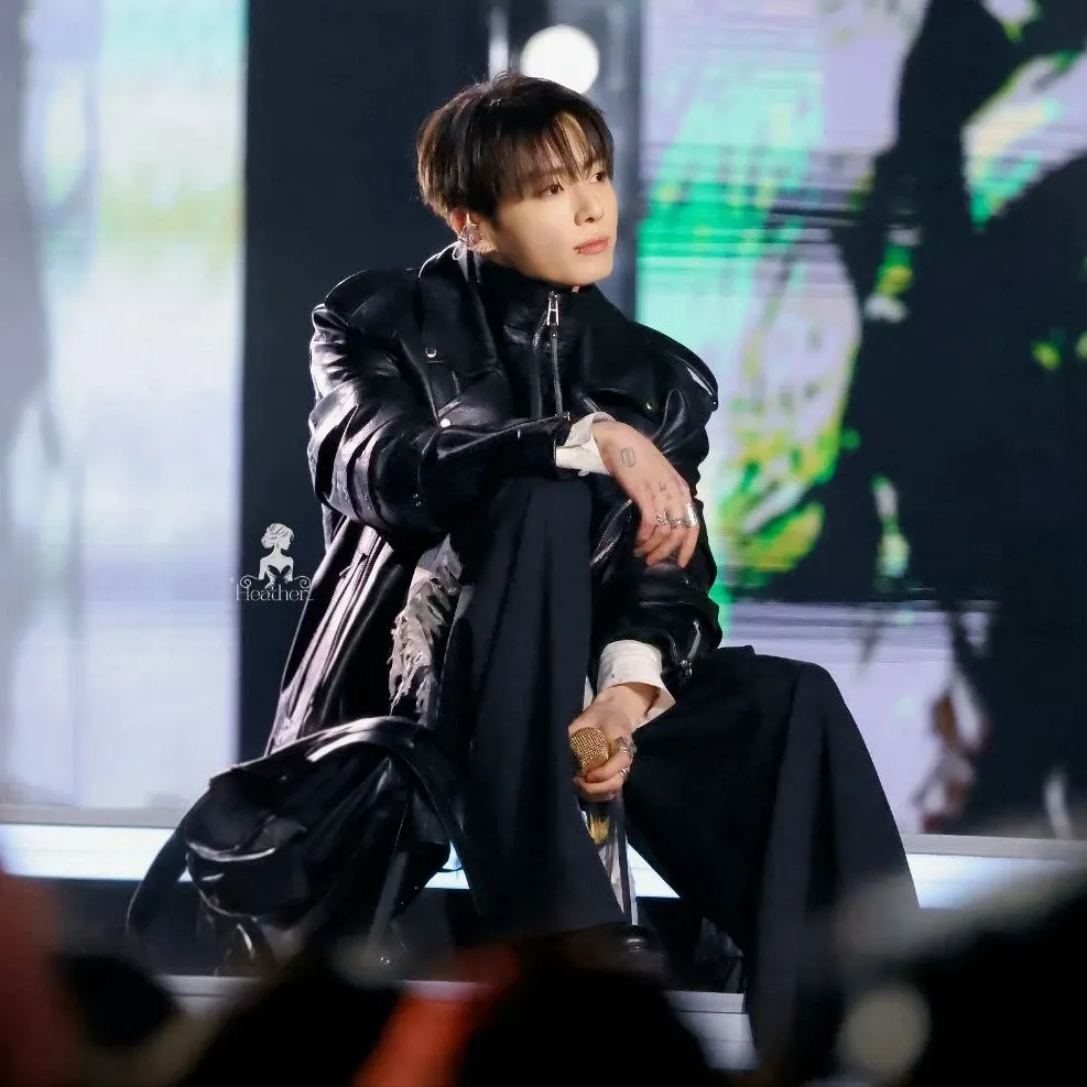 A moment captured by Jungkook (BTS)'s fan