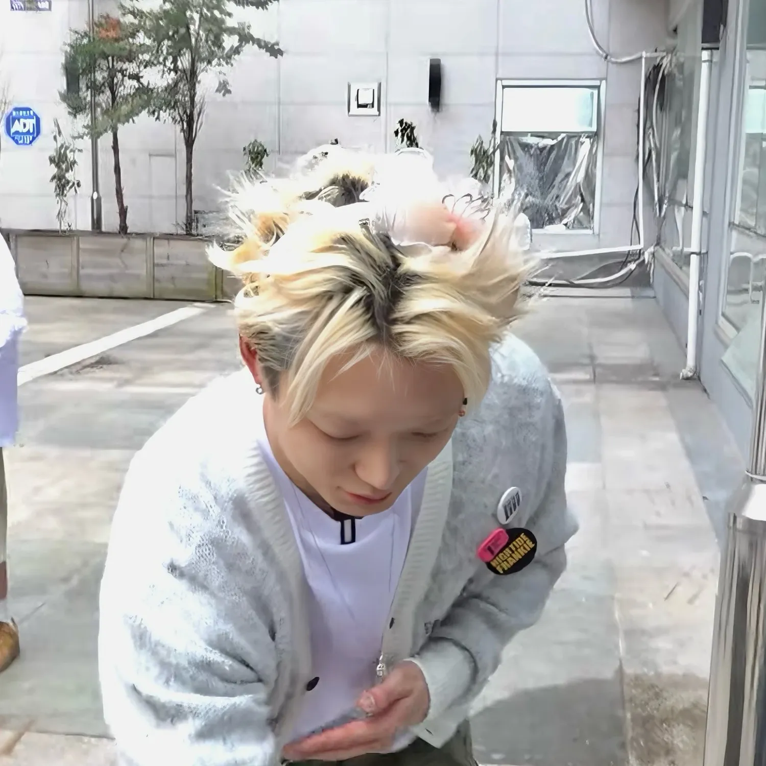Behind-the-scenes cut of BOBBY (iKON)
