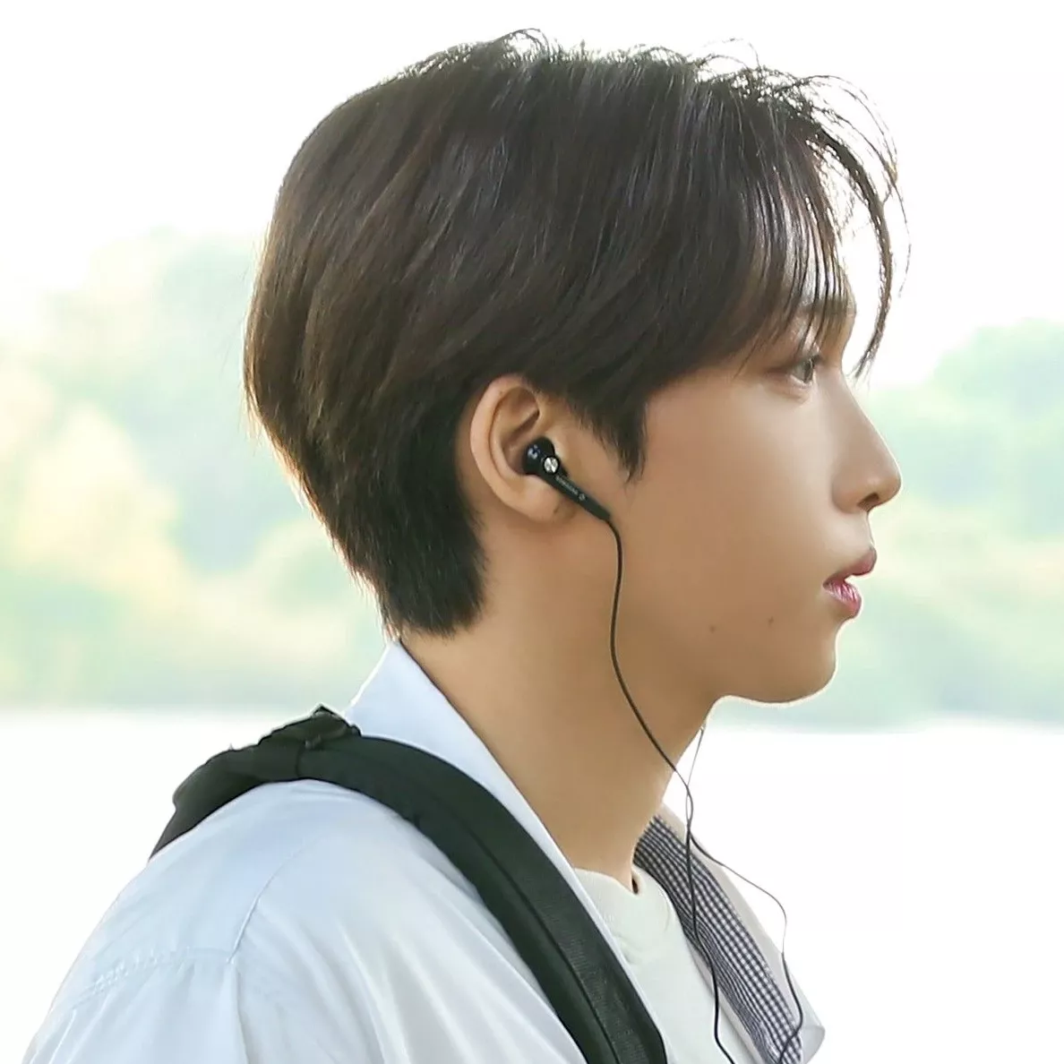 Behind-the-scenes cut of Jeong Sewoon