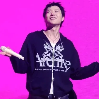 Behind-the-scenes cut of WOODZ