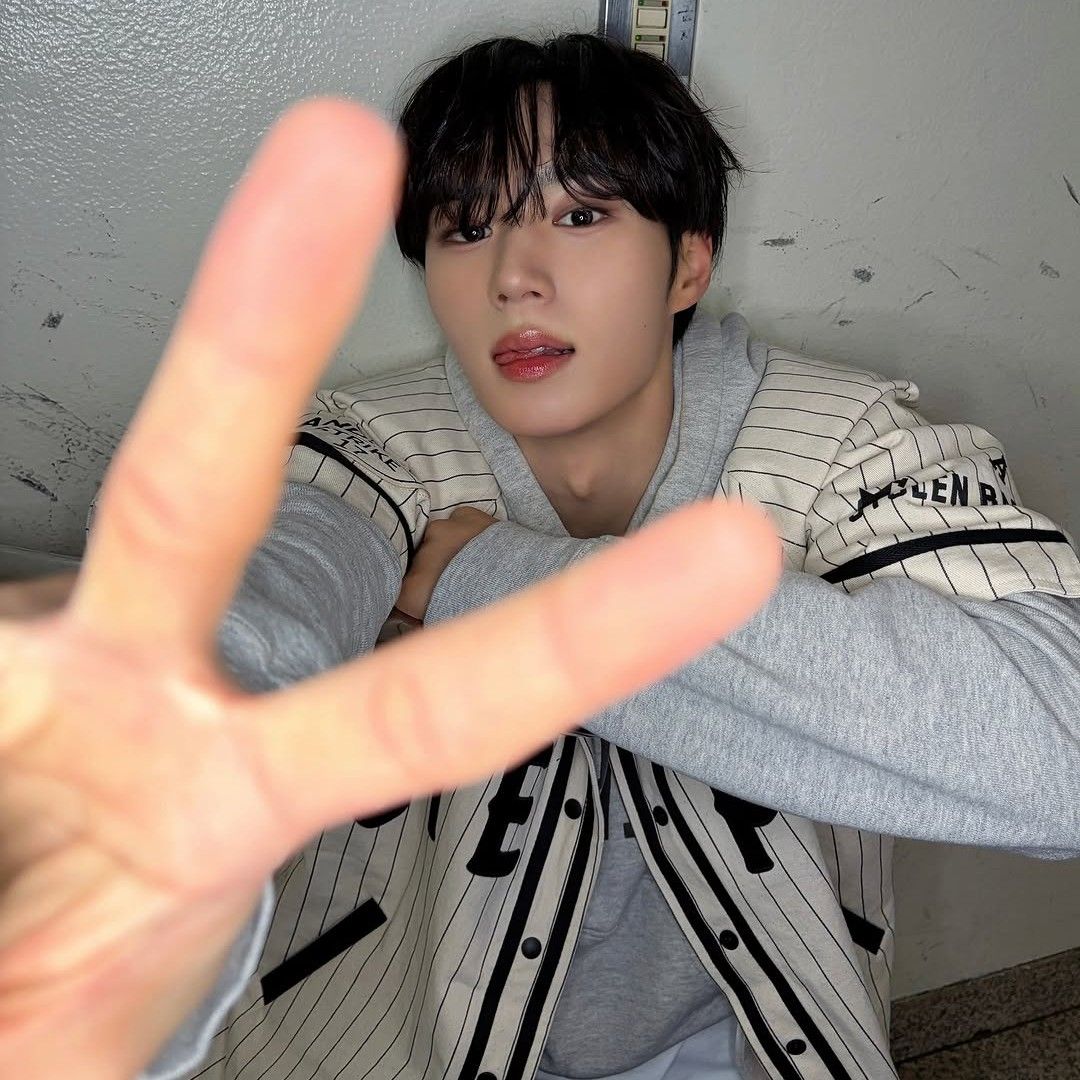 Latest photo of Kim Junseo (ALPHA DRIVE ONE)