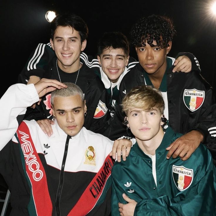 Today’s hot picks from the SANTOS BRAVOS community