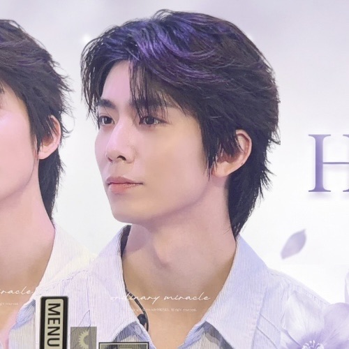 Trending idol content in the community