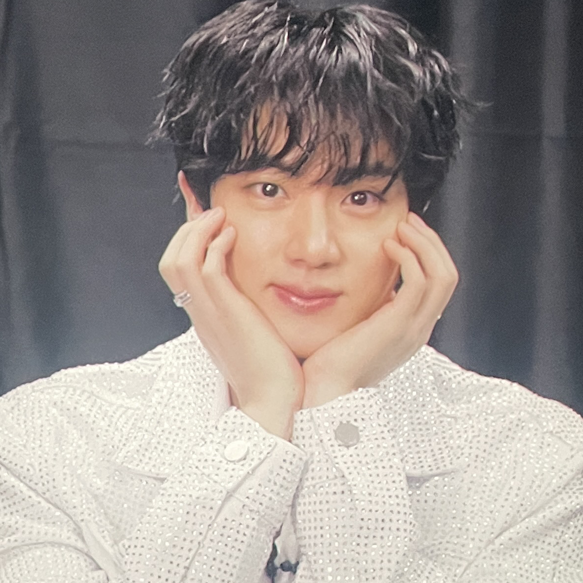 진 (방탄소년단) 최근 활동샷