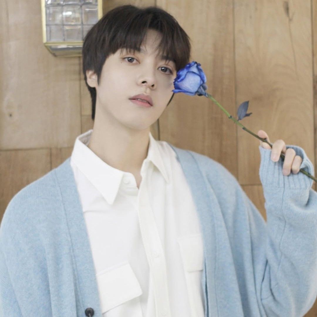 Recent activity shot of Ji Hansol