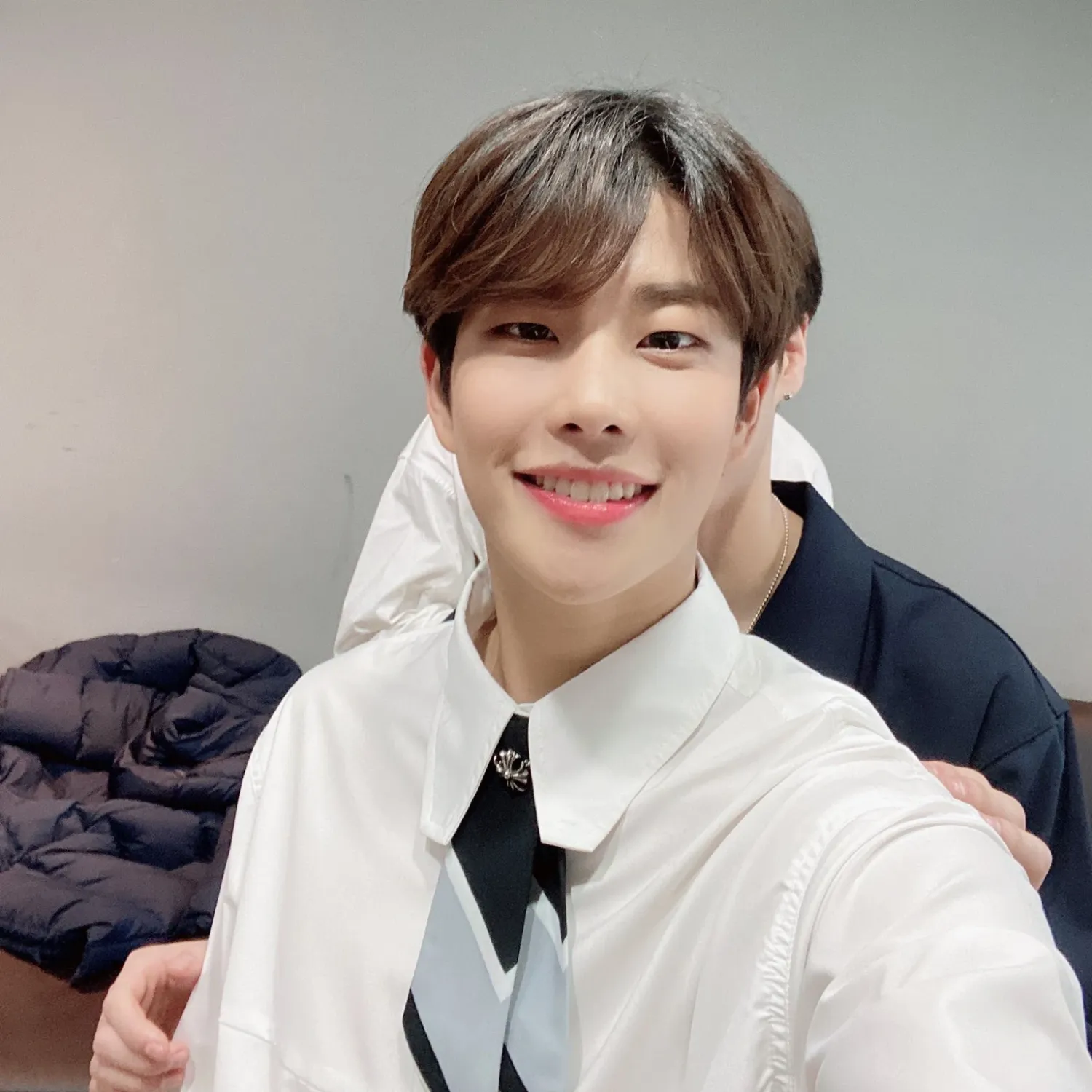 Latest photo of MJ (ASTRO)