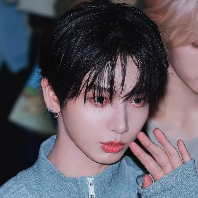Behind-the-scenes cut of Myeong Jaehyun (BOYNEXTDOOR)