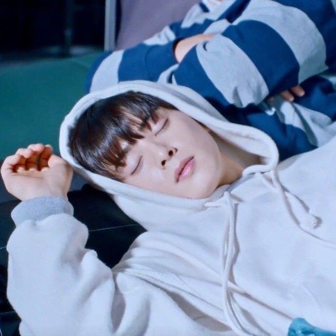 Behind-the-scenes cut of Eunwoo (ASTRO)