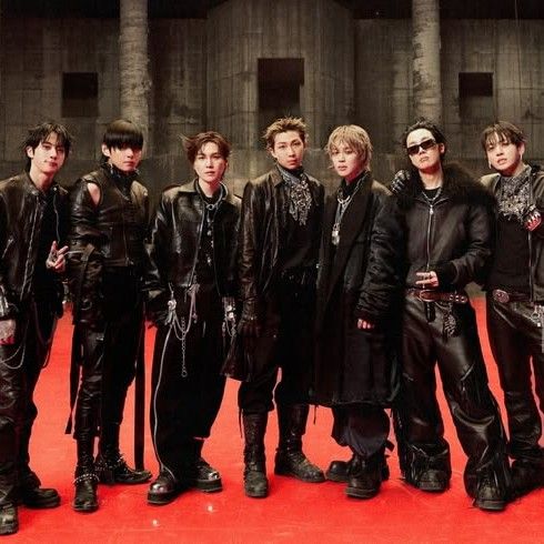 Behind-the-scenes cut of BTS