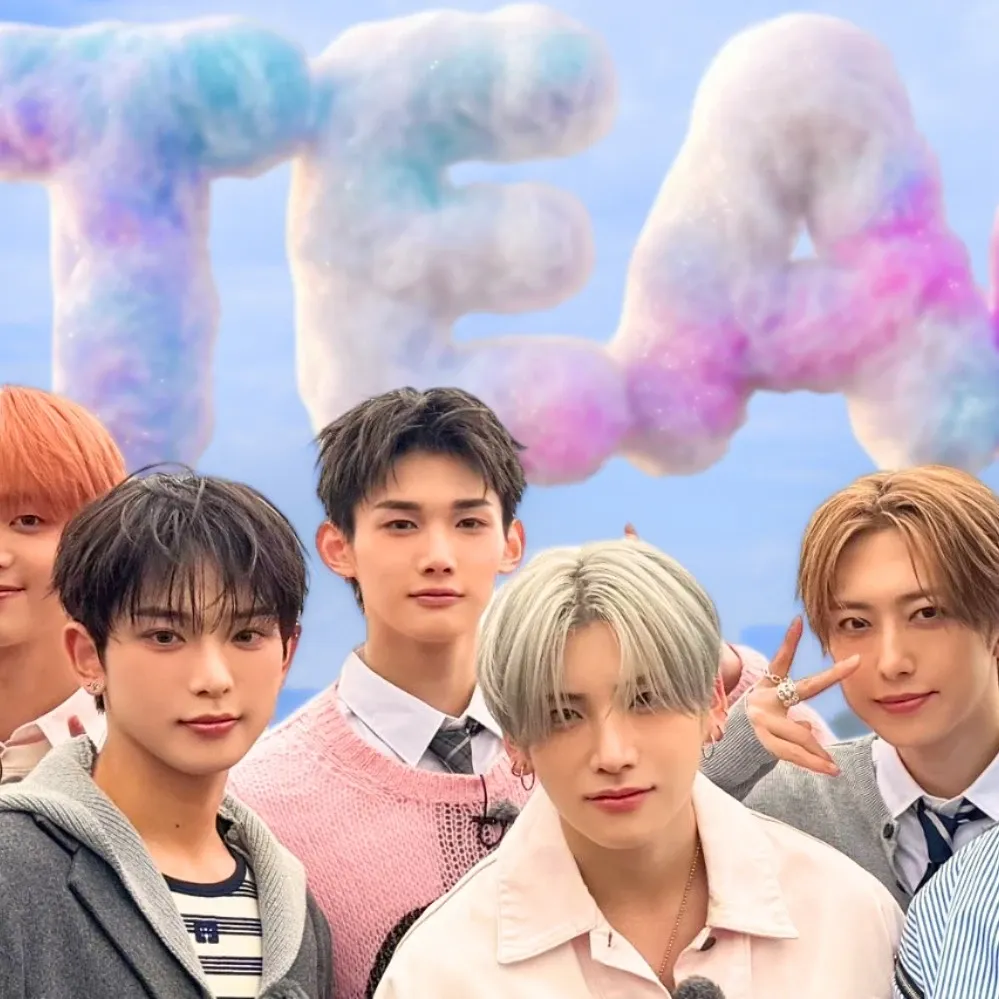 Recent activity shot of &TEAM