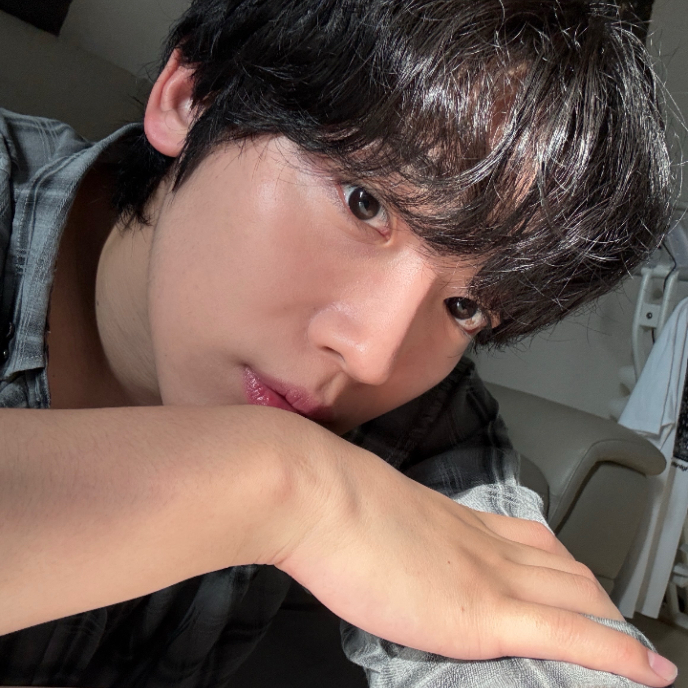 Recent activity shot of Kim Yohan (WEi)