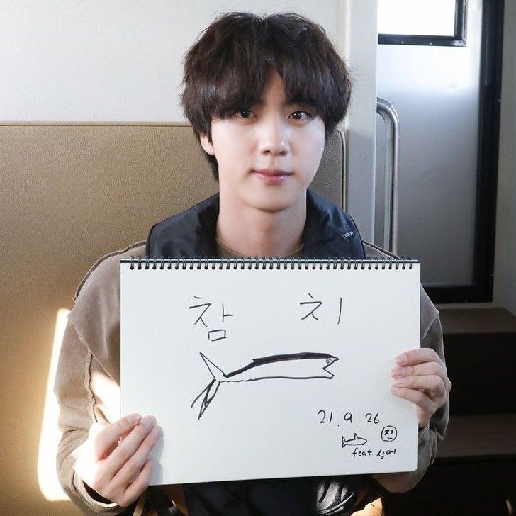 Foto aktivitas terbaru Jin (BTS)