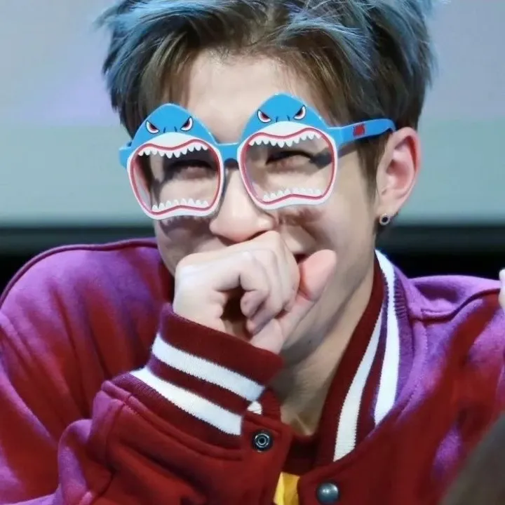 아스트로 최근 활동샷