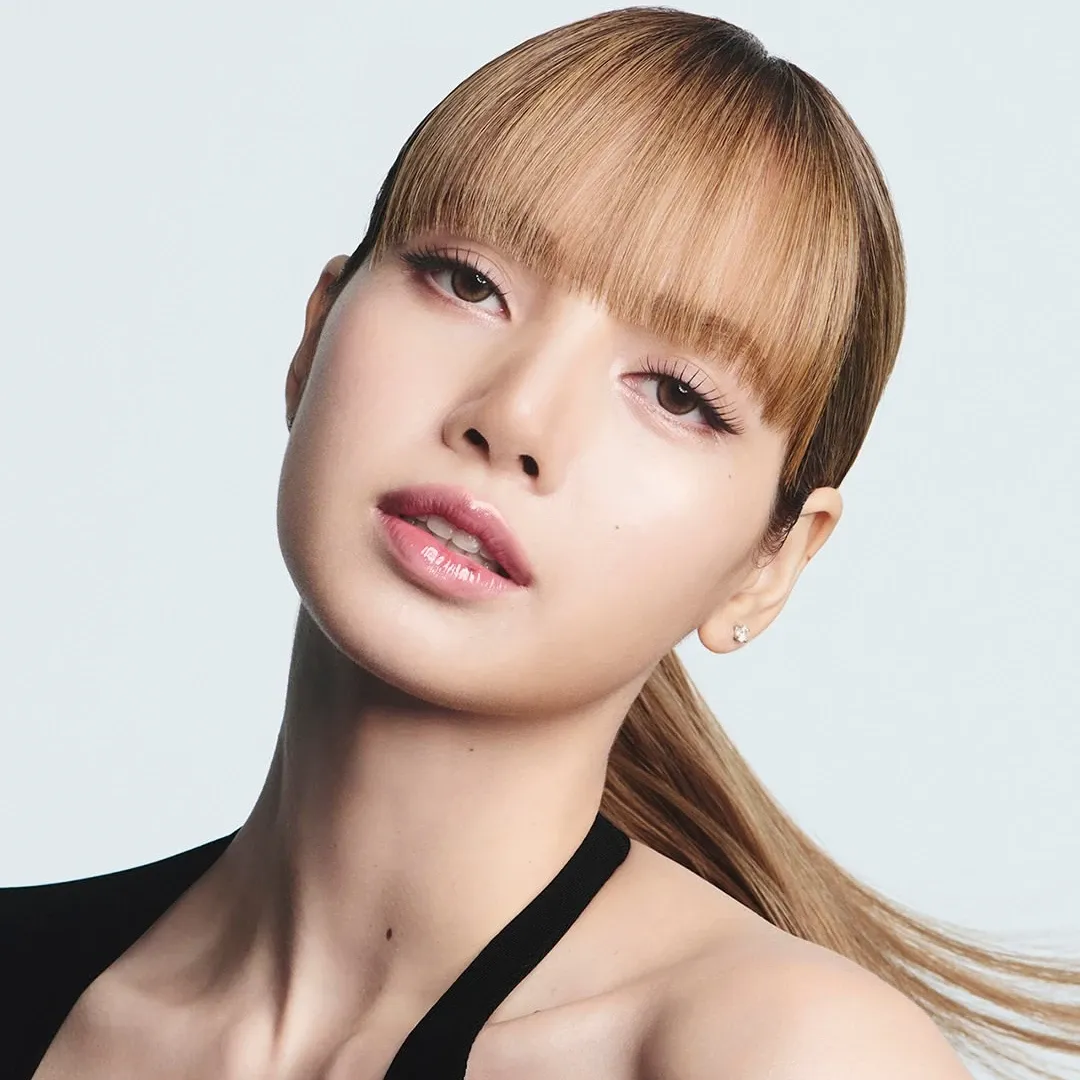 Foto terbaru Lisa (BLACKPINK)