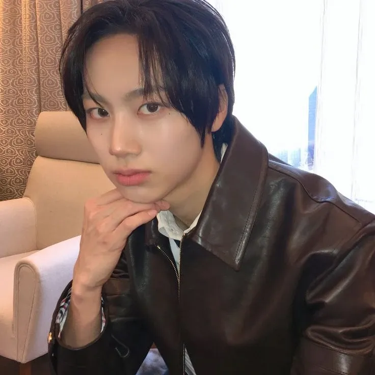 Behind-the-scenes cut of Park seonghyeon (IDID)