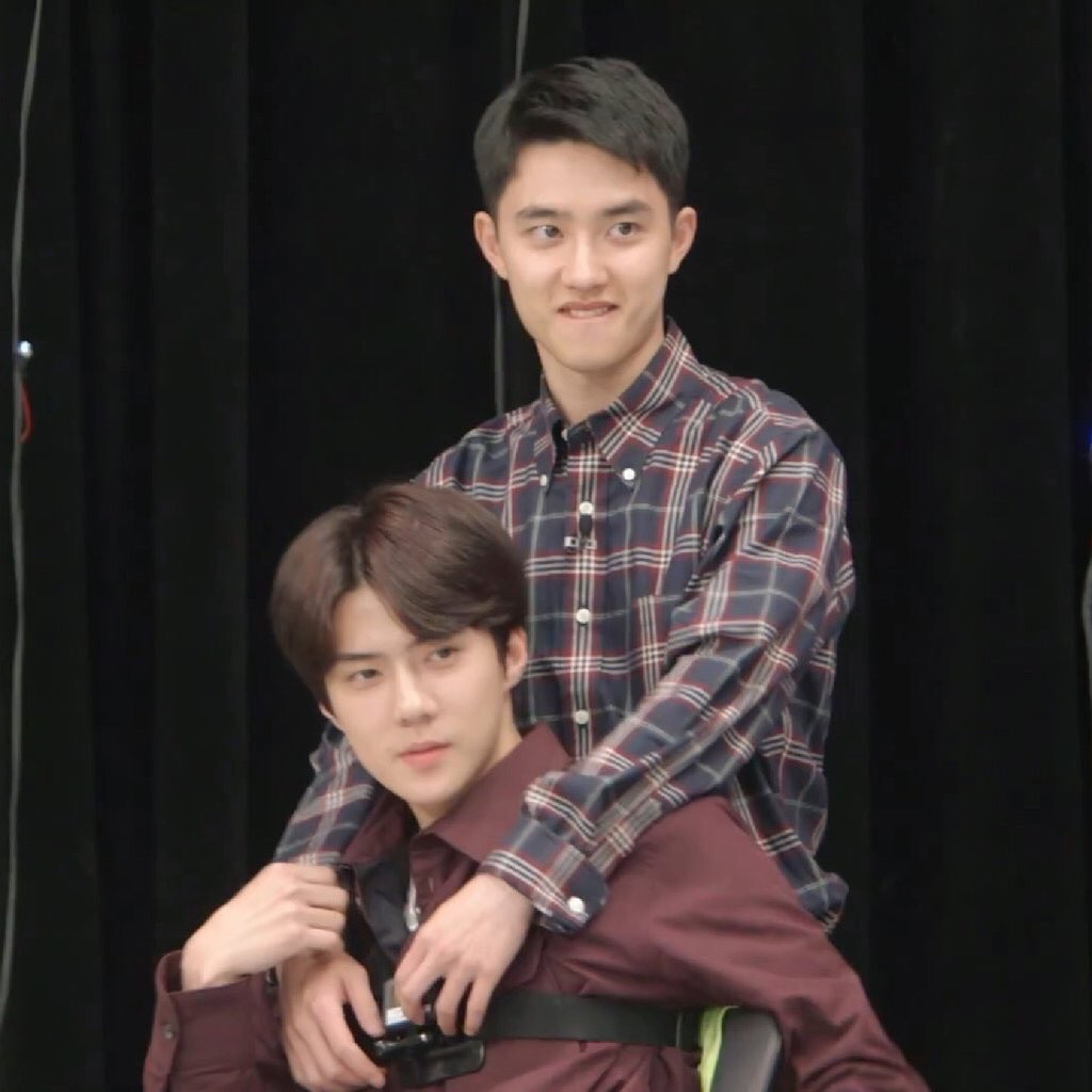 D.O. (EXO)粉丝拍下的瞬间