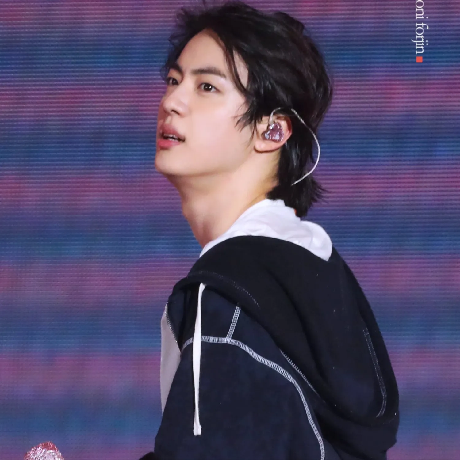 Foto terbaru Jin (BTS)
