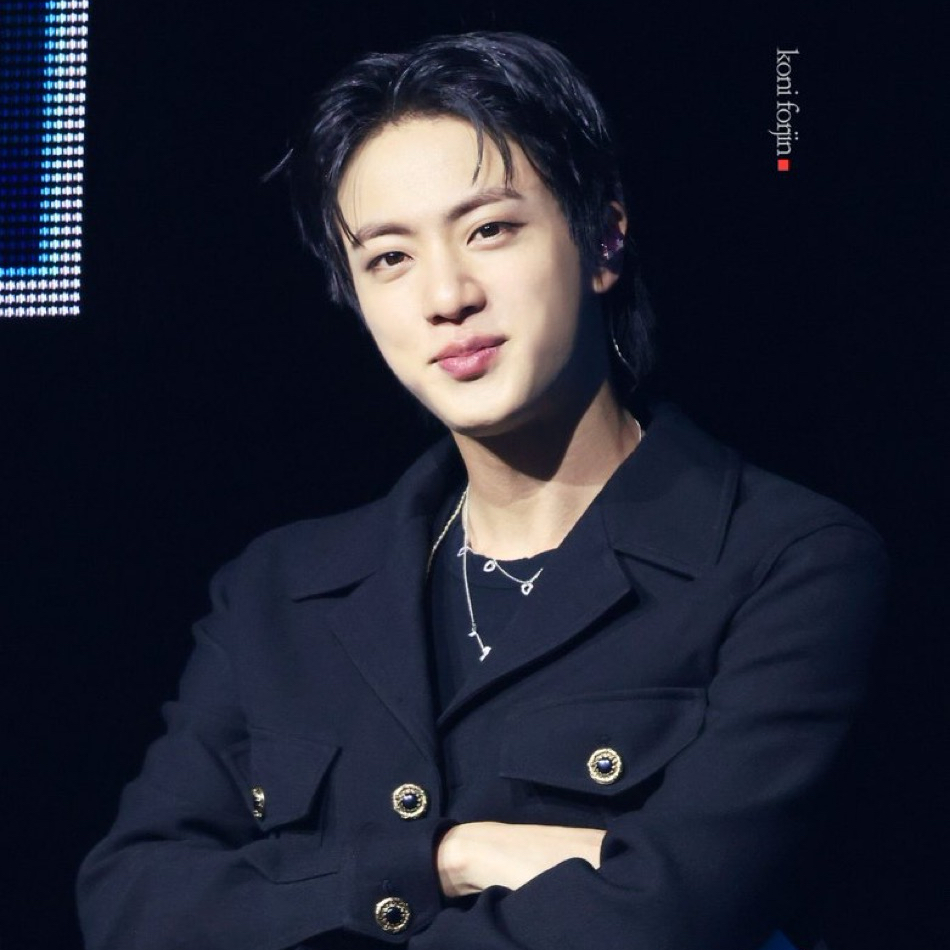 ジン (BTS)の最新写真