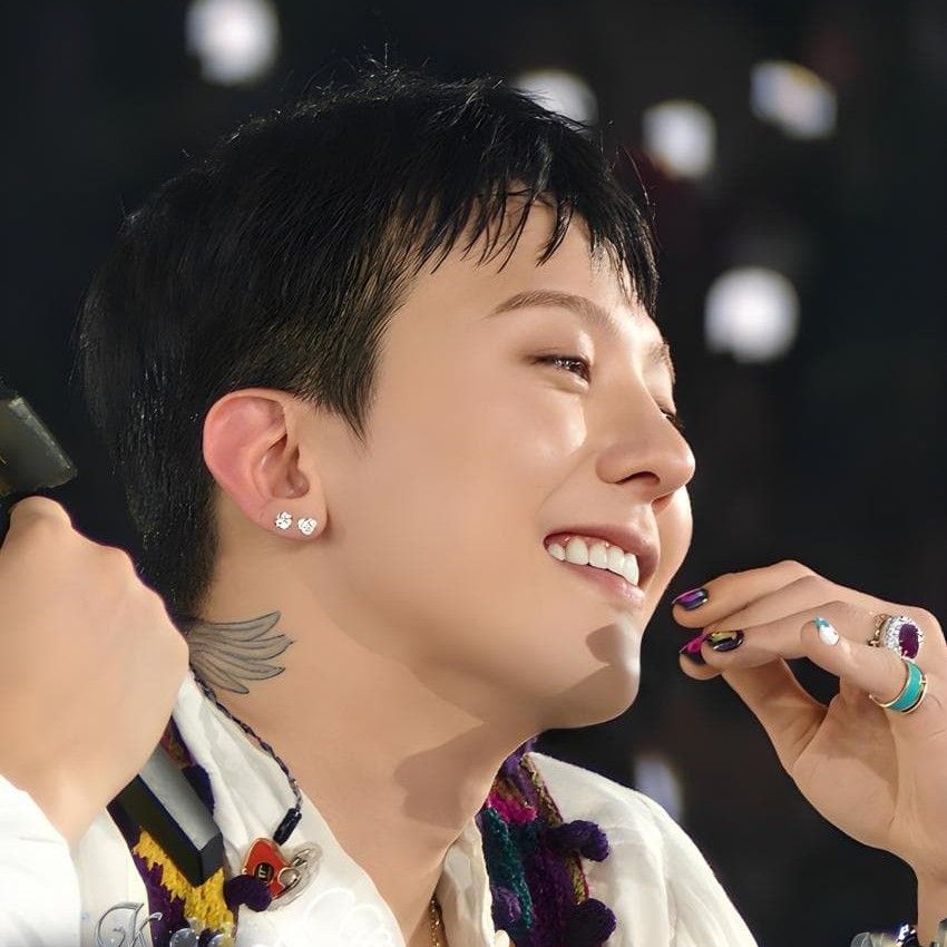 G-DRAGON (BIGBANG)的幕后花絮