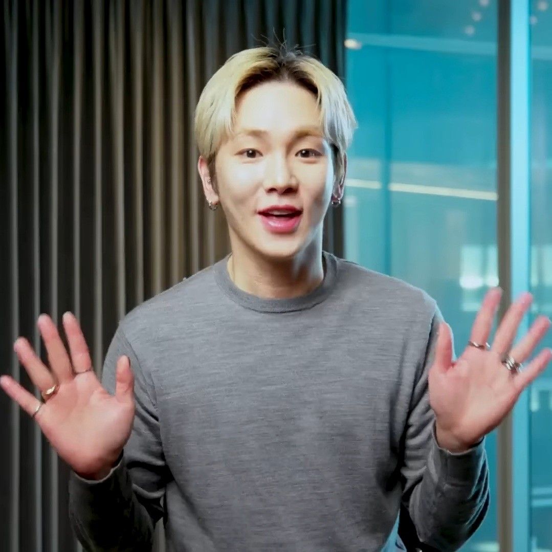 Behind-the-scenes cut of Key (SHINee)