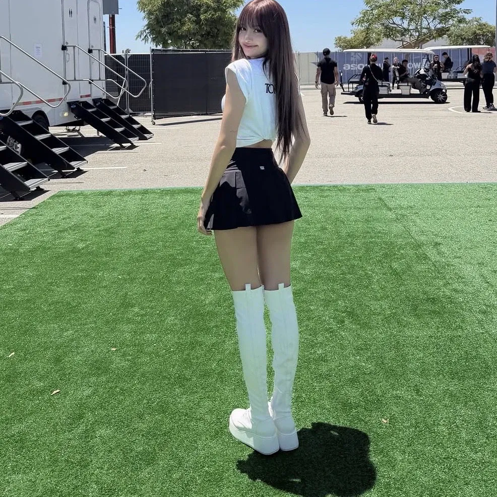 Potret di balik layar Lisa (BLACKPINK)