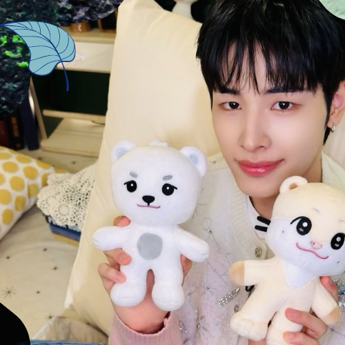 Recent activity shot of Haru (NEXZ)