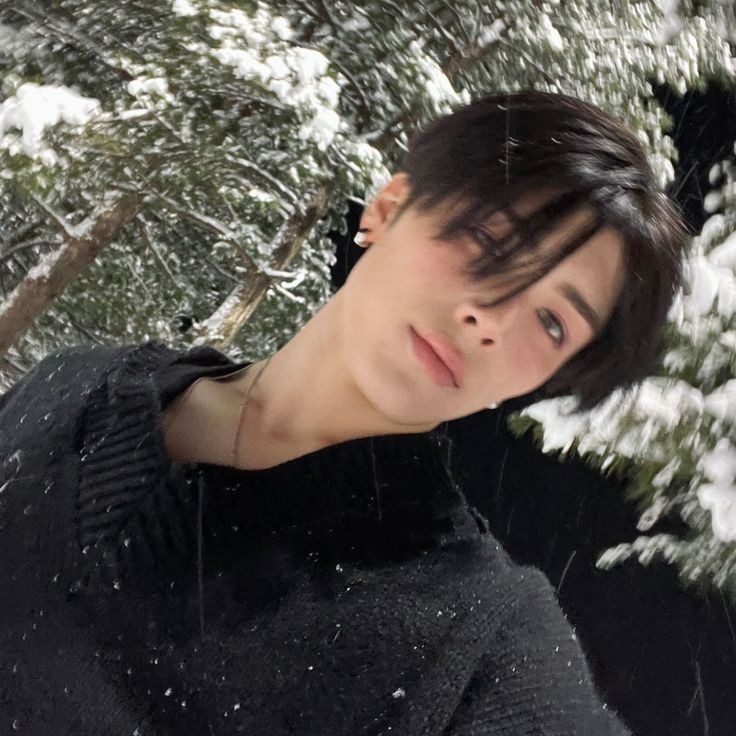 Behind-the-scenes cut of Maki (&TEAM)