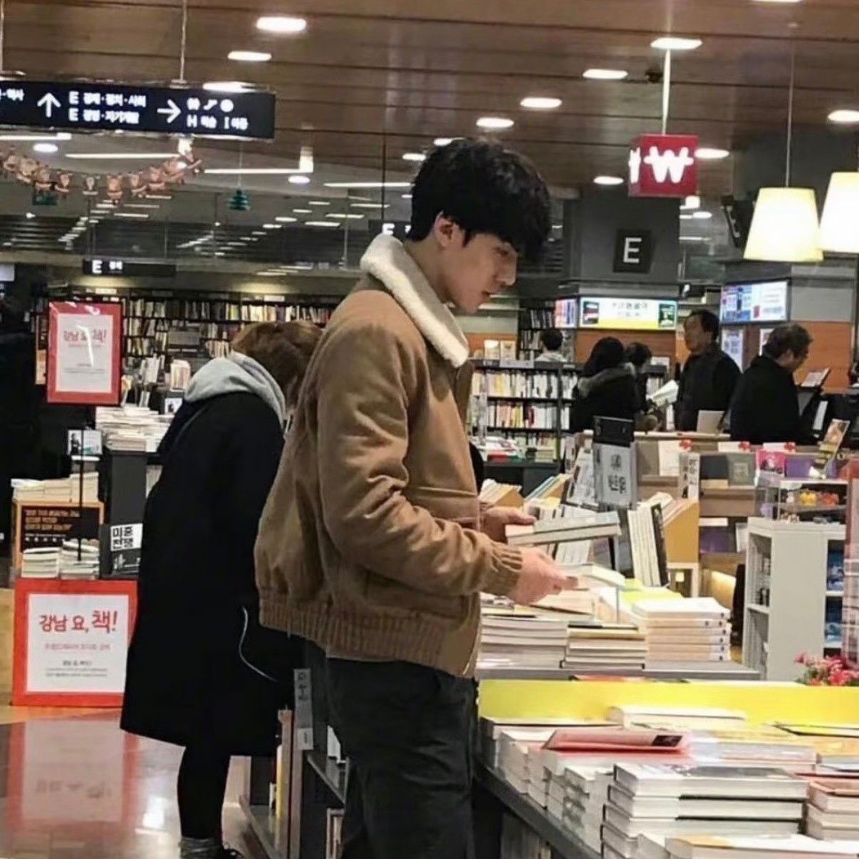 세훈 (EXO) 최근 활동샷