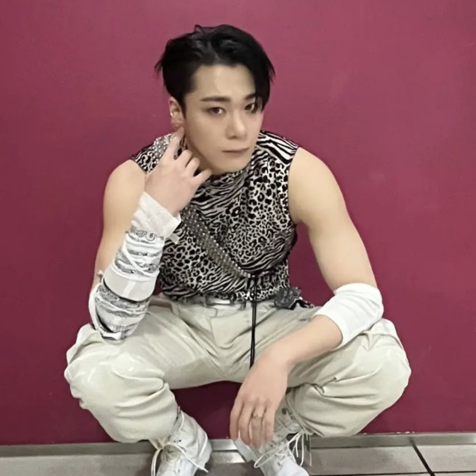 A moment captured by Moonbin (ASTRO)'s fan