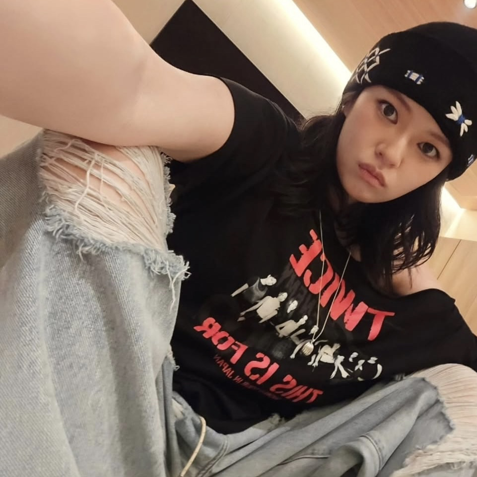 정연 (TWICE) 최근 활동샷