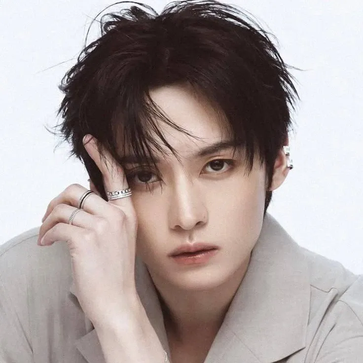 Recent activity shot of Stray Kids