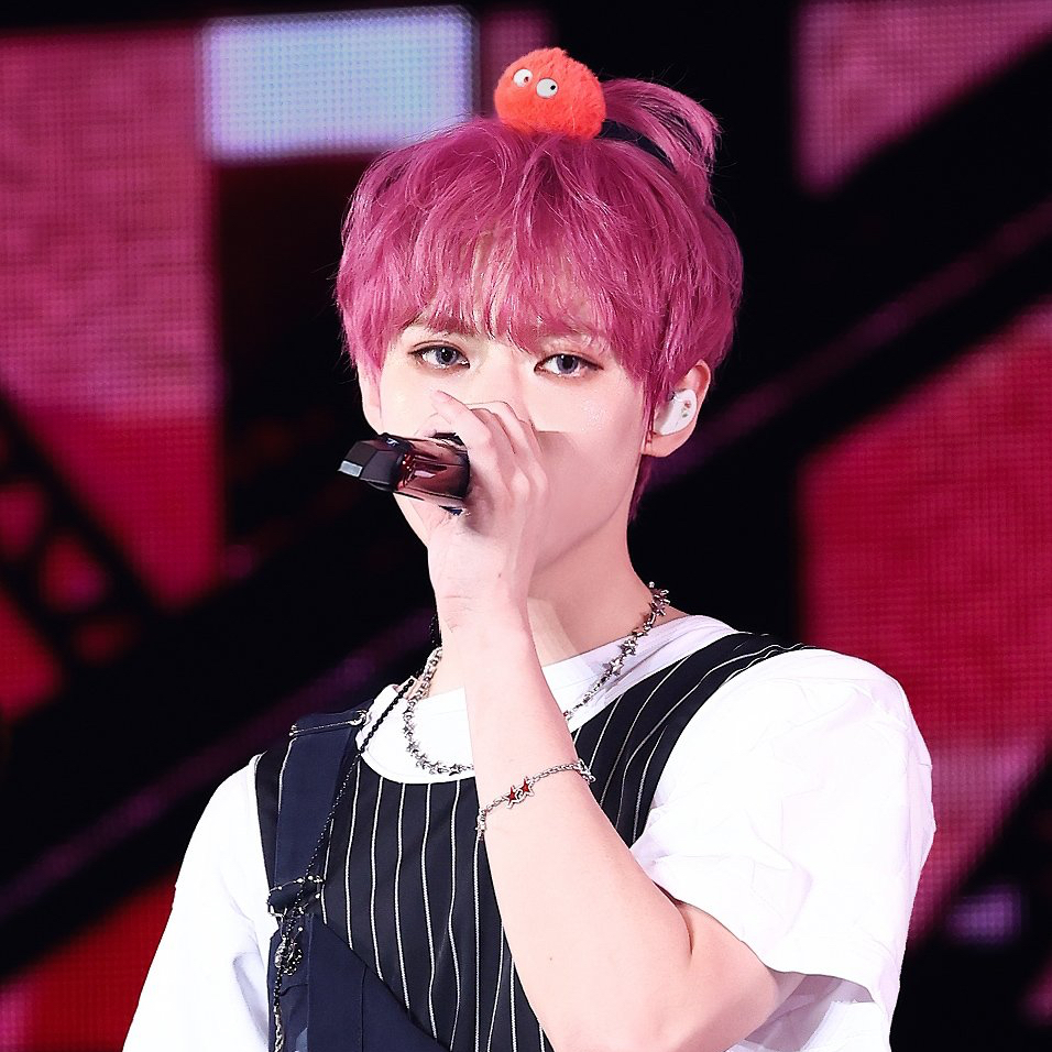 Latest photo of Chenle (NCT DREAM)