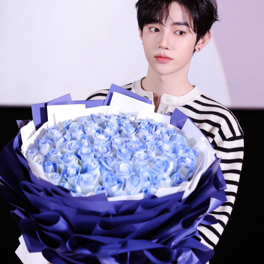 Latest photo of Zhang Hao