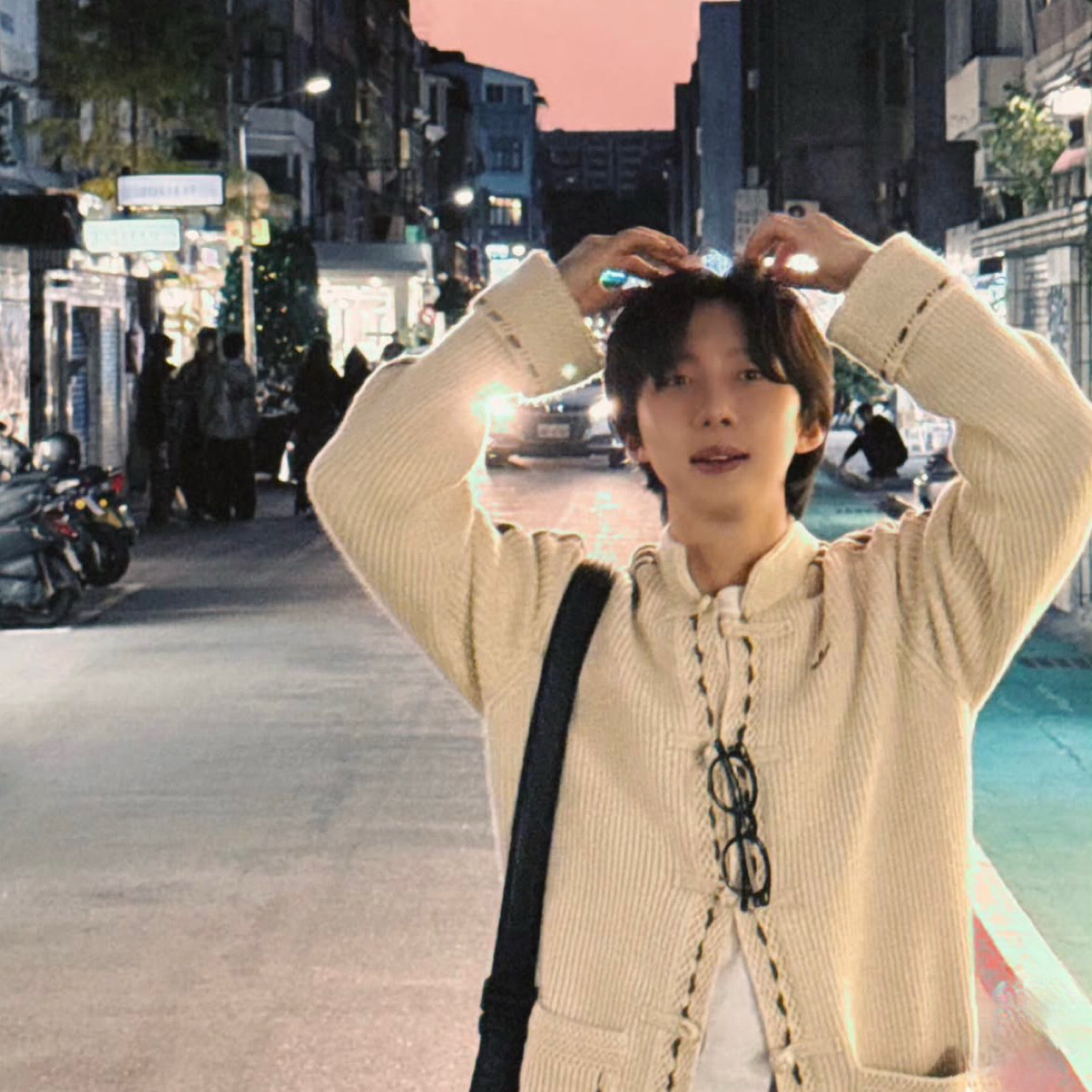 Behind-the-scenes cut of PENTAGON