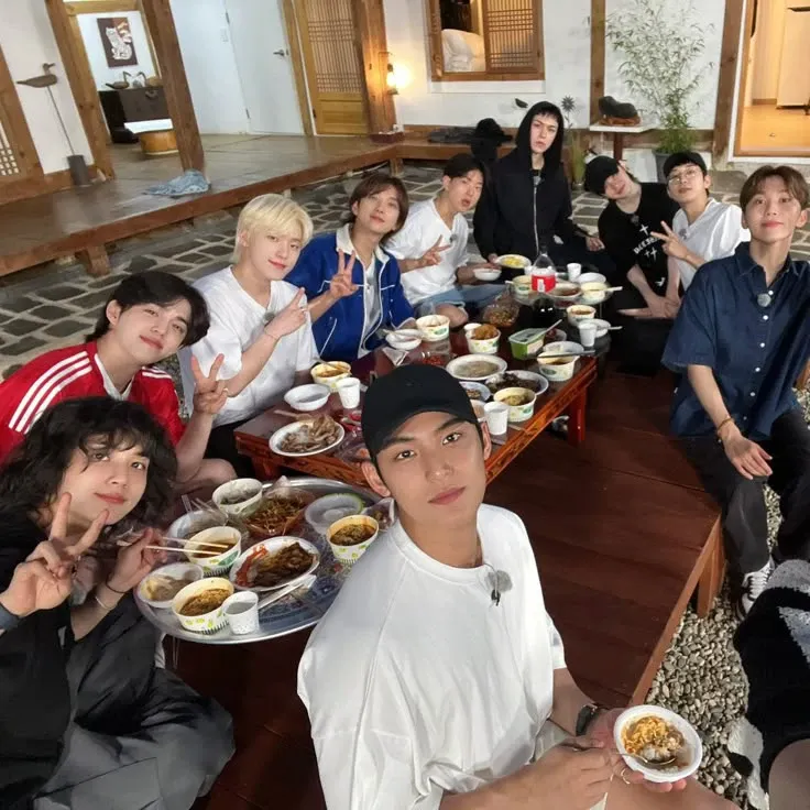 Potret di balik layar SEVENTEEN