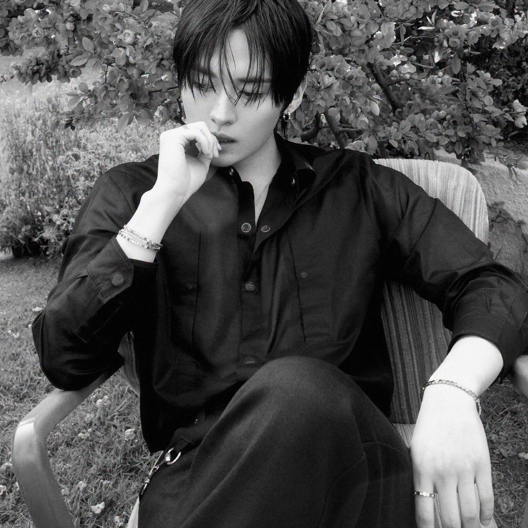 Recent activity shot of Lee Know (Stray Kids)