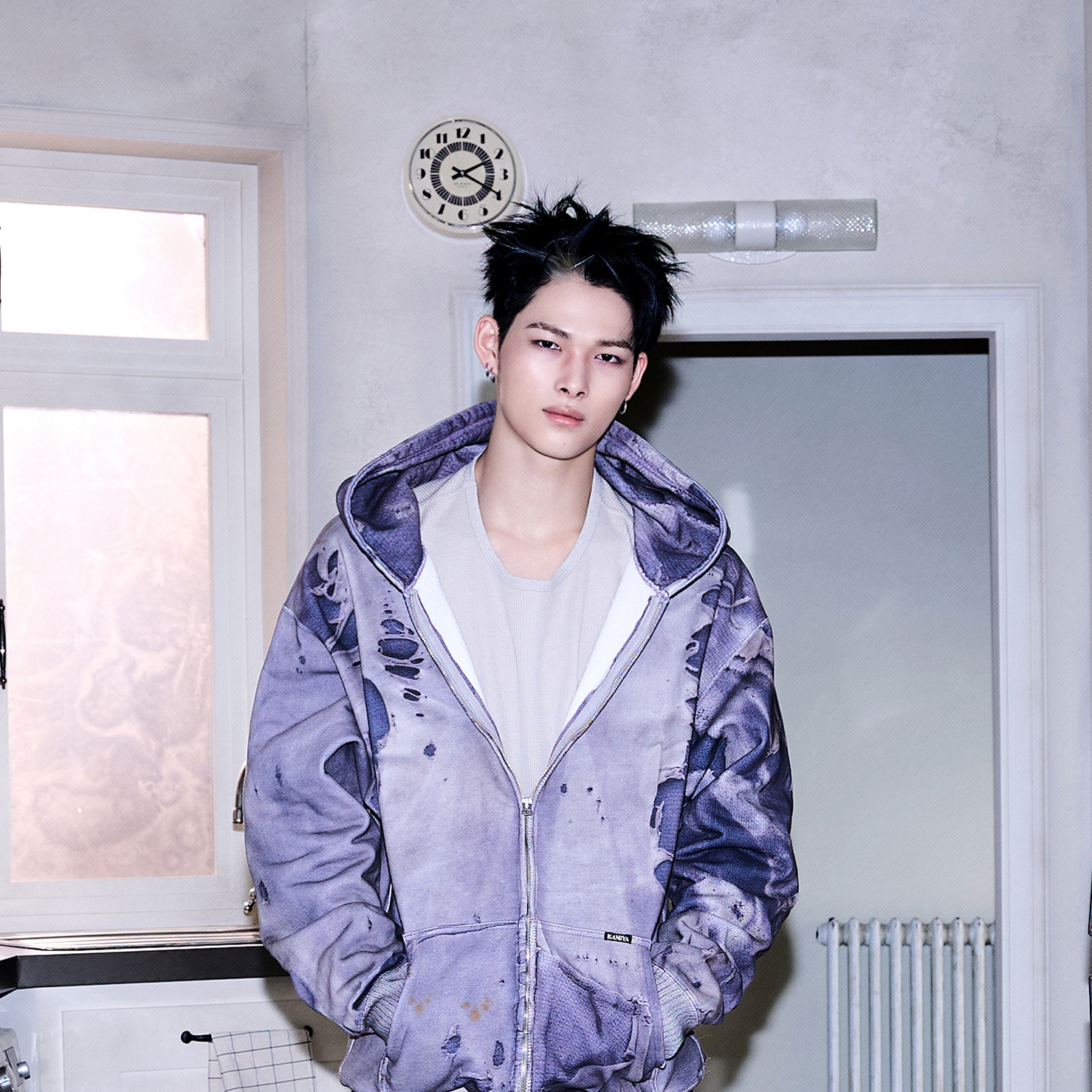 Behind-the-scenes cut of NI-KI (ENHYPEN)