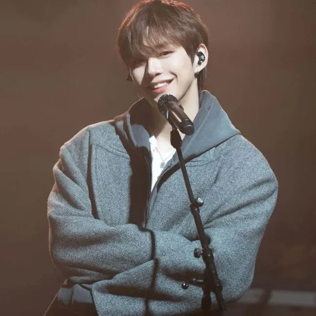 Recent activity shot of Kang Daniel