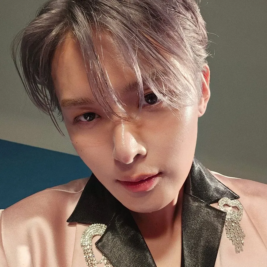 Behind-the-scenes cut of Leeteuk (Super Junior)