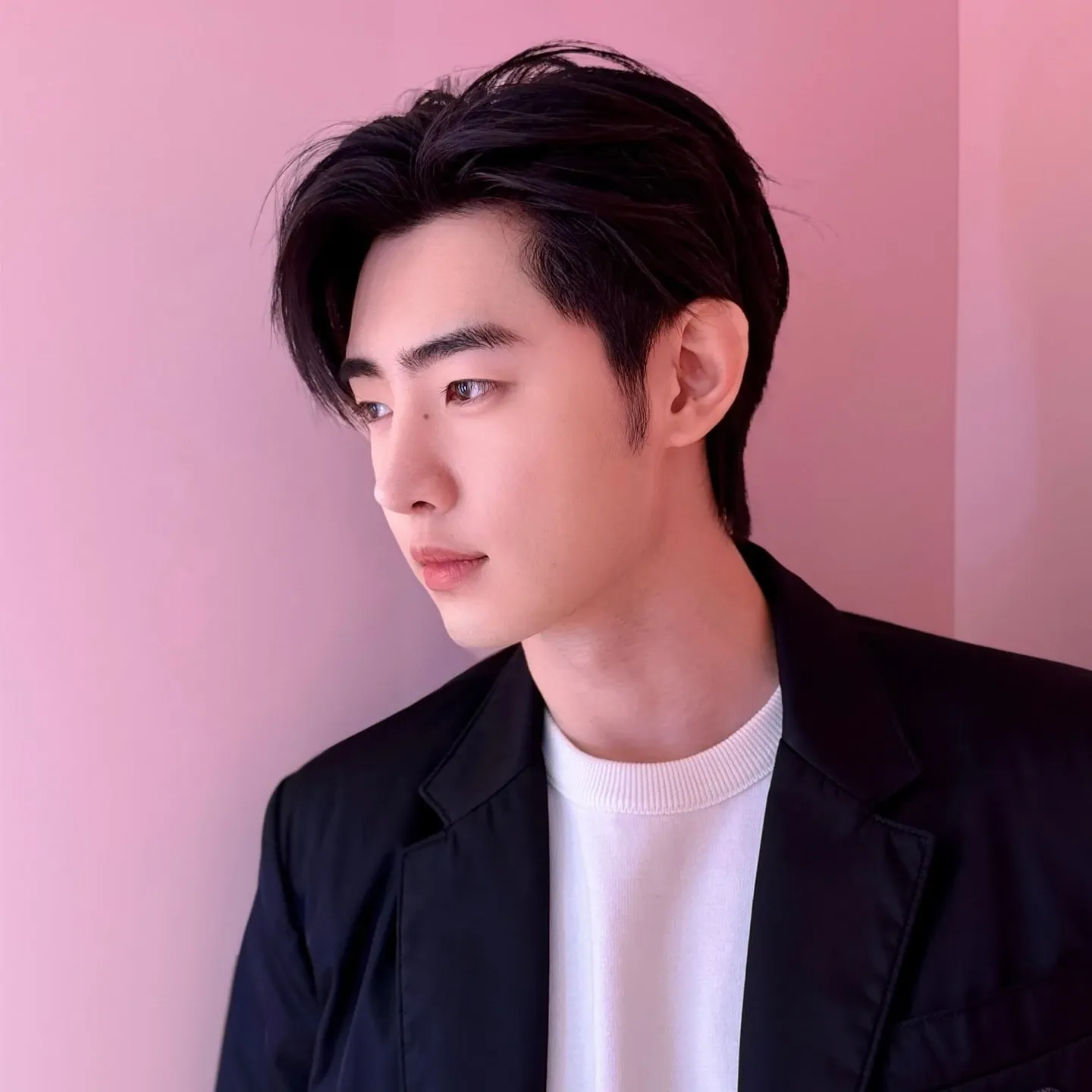 Foto terbaru Sunghoon (ENHYPEN)