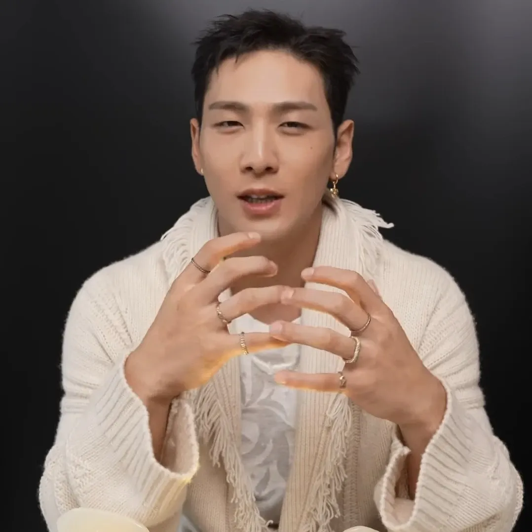 백호의 비하인드 컷