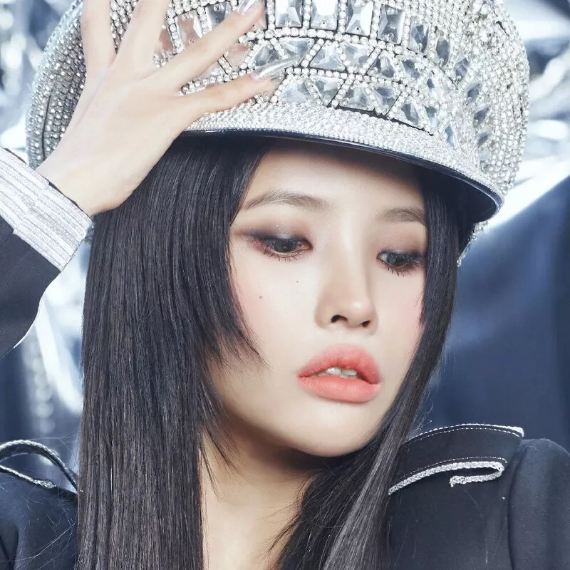 Foto terbaru Soyeon (i-dle)