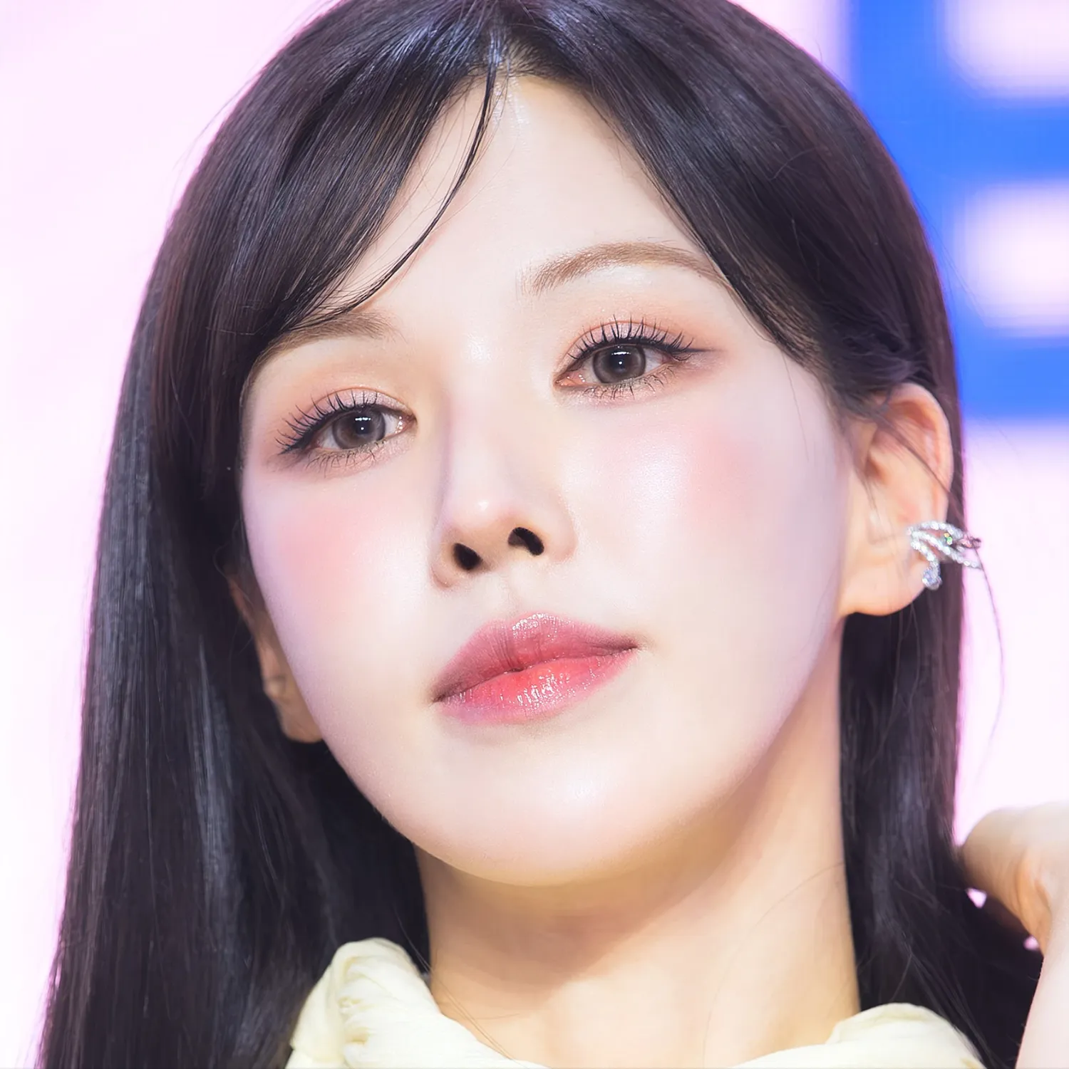 Recent activity shot of Wendy (Red Velvet)