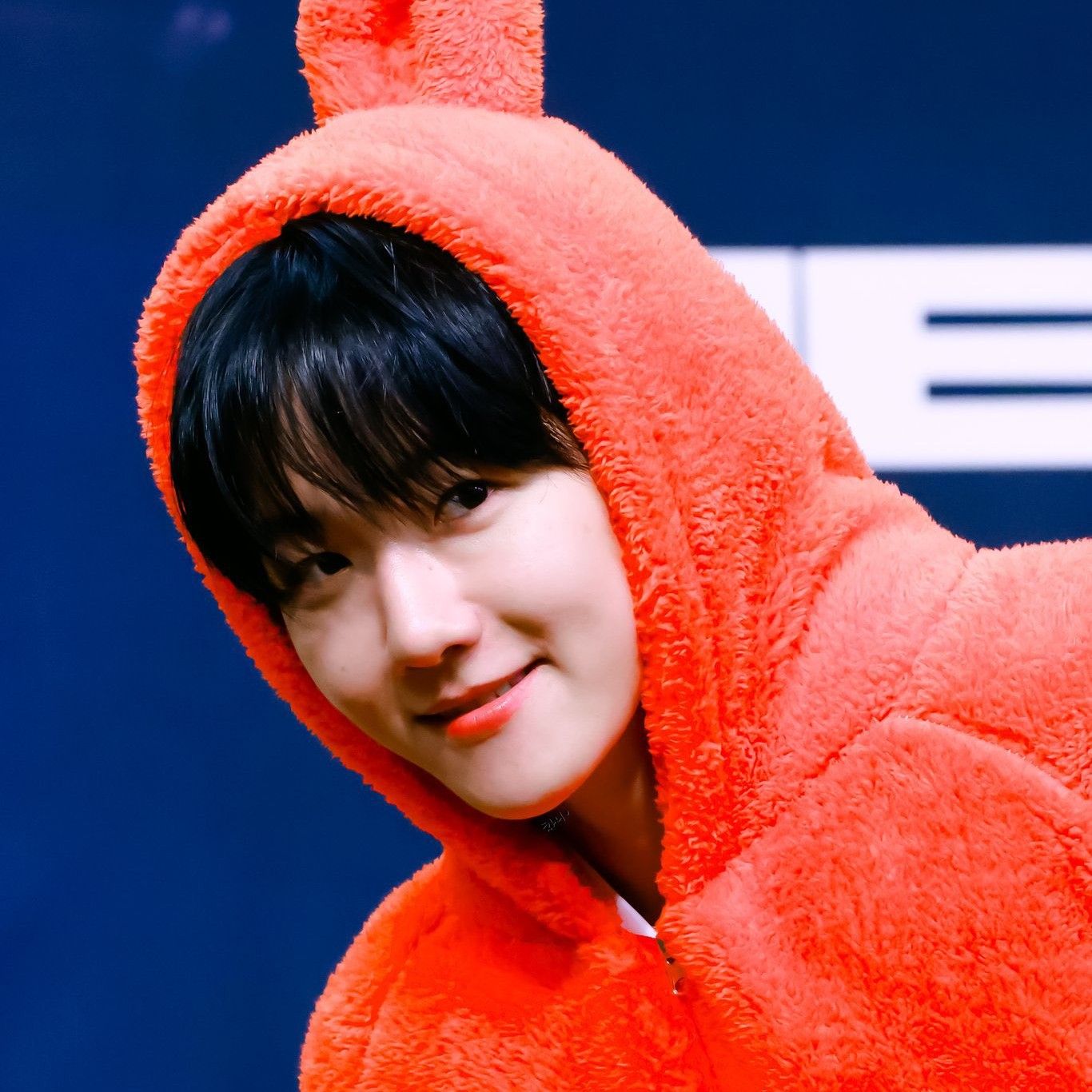 백현 (EXO)의 비하인드 컷