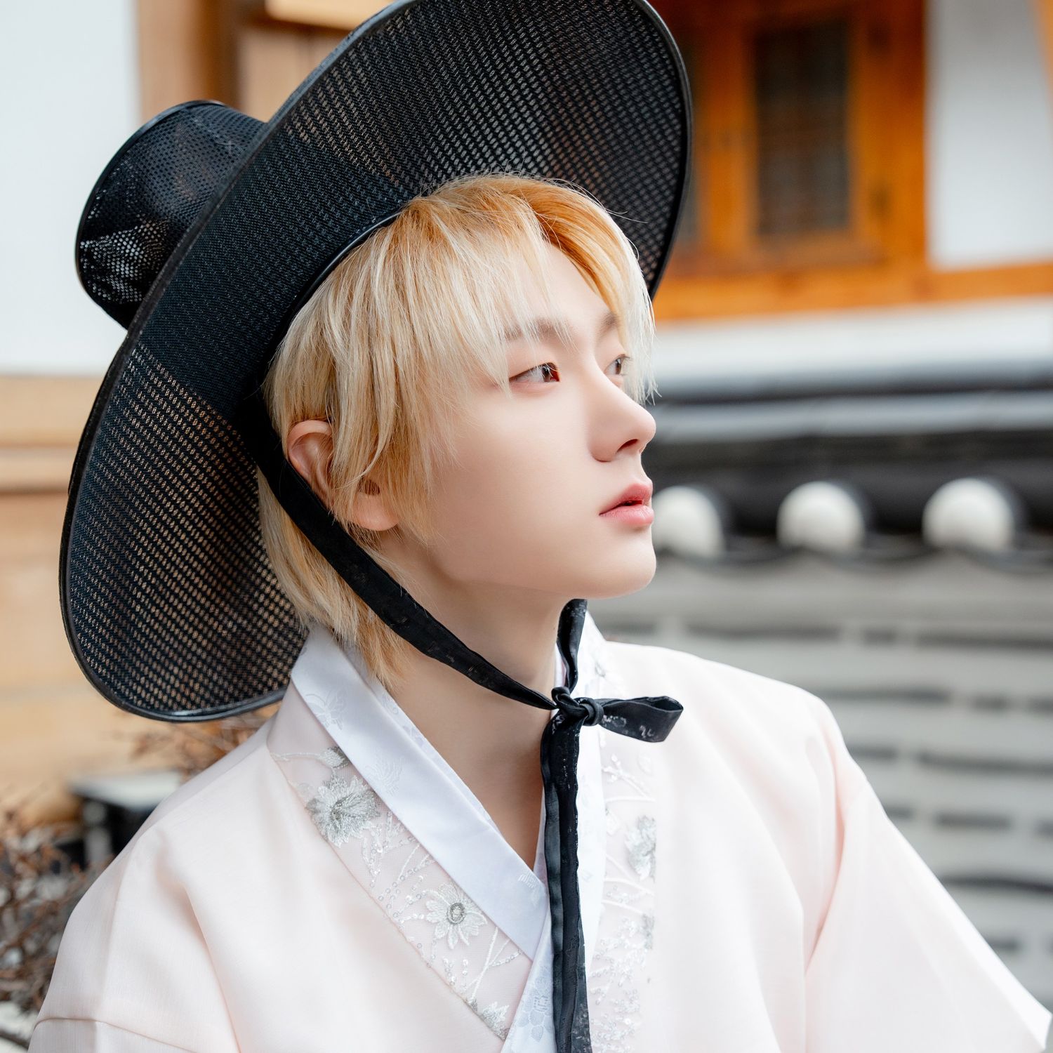 Latest photo of Sungho (BOYNEXTDOOR)