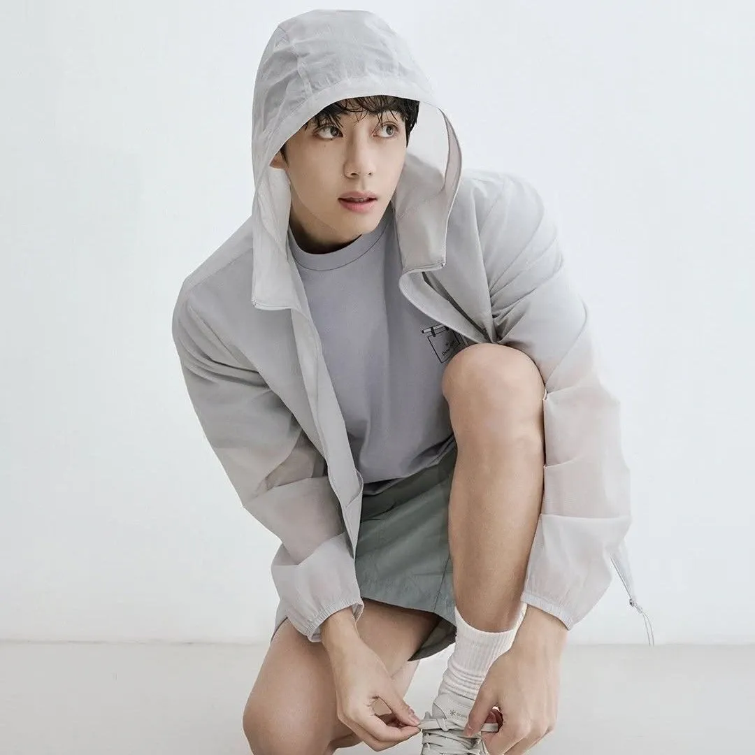 Recent activity shot of V (BTS)