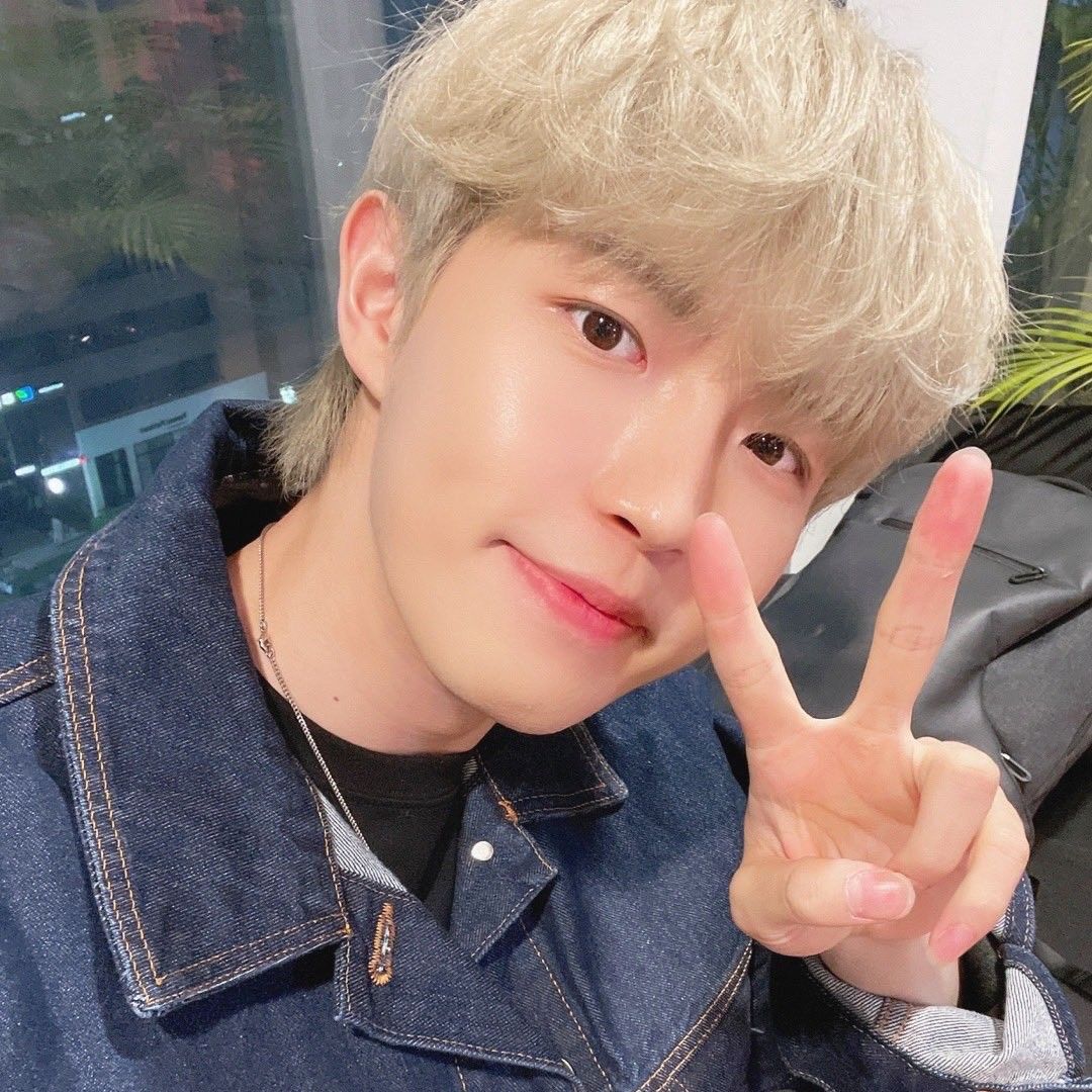 김재환 최근 활동샷